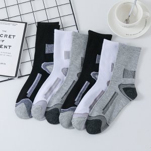 Stripe Sports Long Socks Sweat-absorbent, Comfortable And Breathable